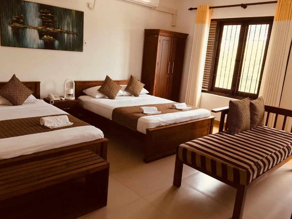 *** Hotel Sarvodaya Samma Vaasa Residence Kandy Sri Lanka