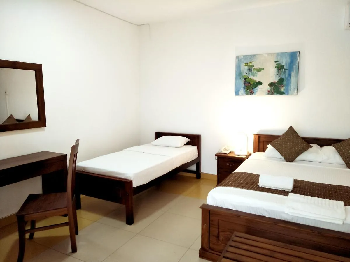 *** Hotel Sarvodaya Samma Vaasa Residence Kandy Sri Lanka